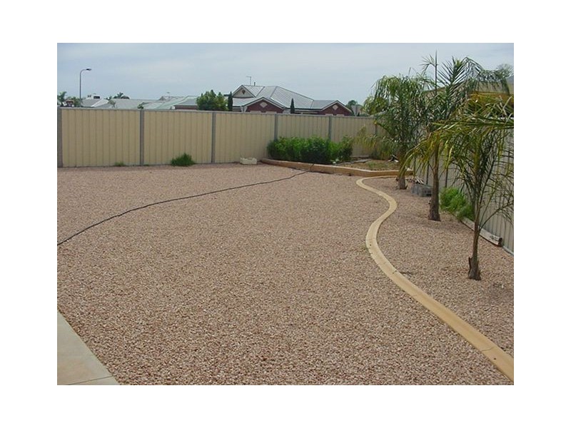 16 James Cook Drive, Mildura VIC 3500