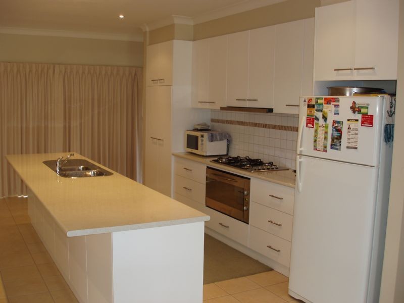 5 Barraclough Way, Mildura VIC 3500