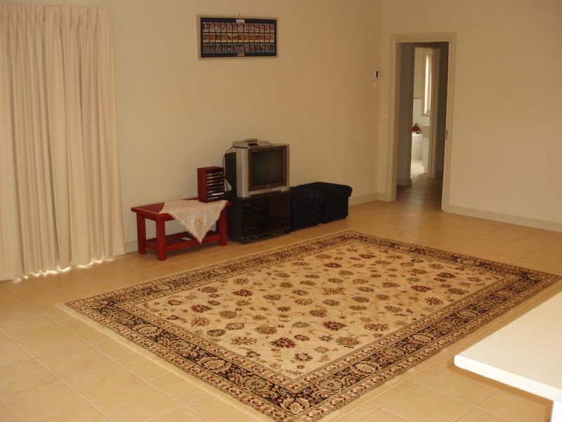 5 Barraclough Way, Mildura VIC 3500