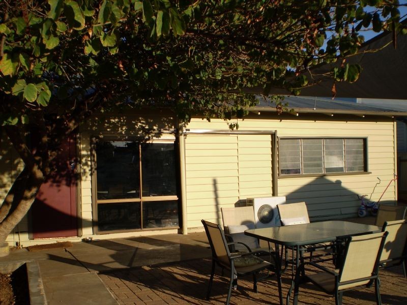 151 Almond Avenue, Mildura VIC 3500