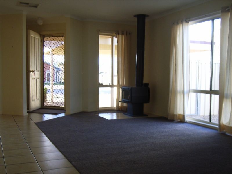 143 Riverside Ave, Mildura VIC 3500