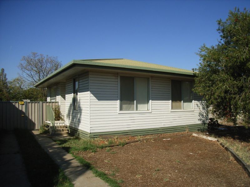 4 Laurel Street, Red Cliffs VIC 3496