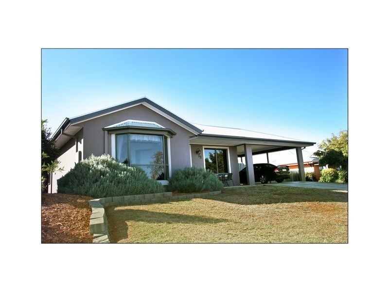 22 Katrina Court, Gol Gol NSW 2738