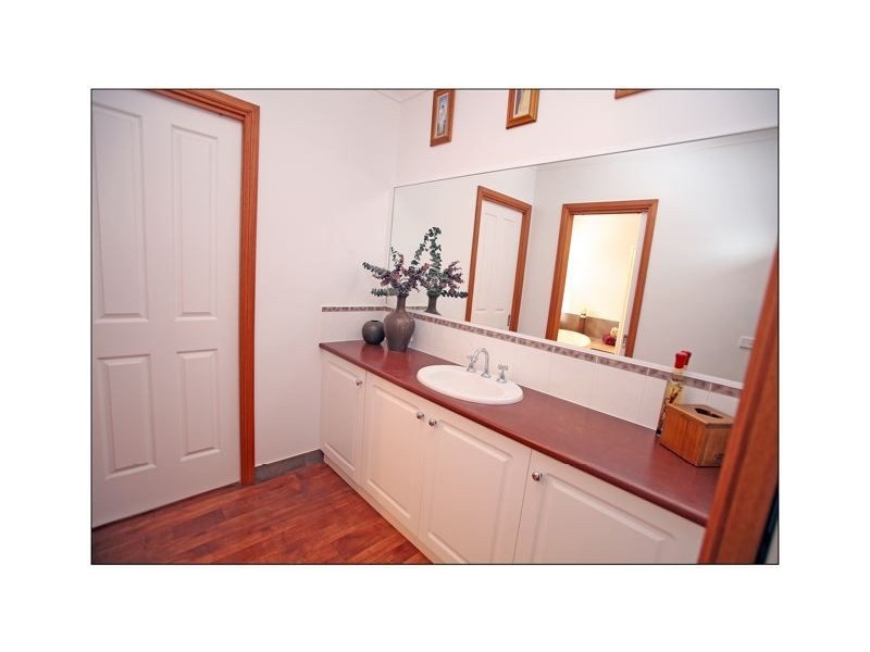 22 Katrina Court, Gol Gol NSW 2738