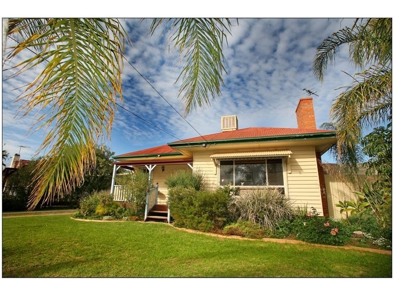 90 Ontario Avenue, Mildura VIC 3500