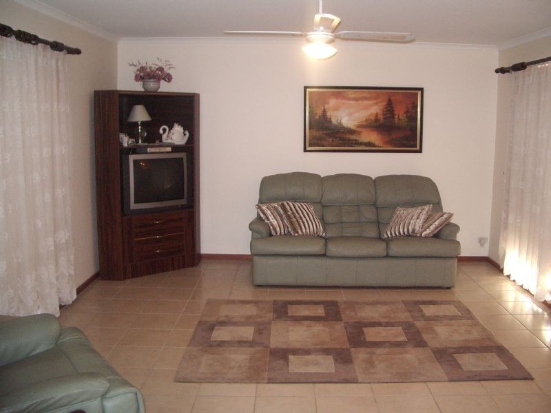 17 Etherington Drive, Mildura VIC 3500