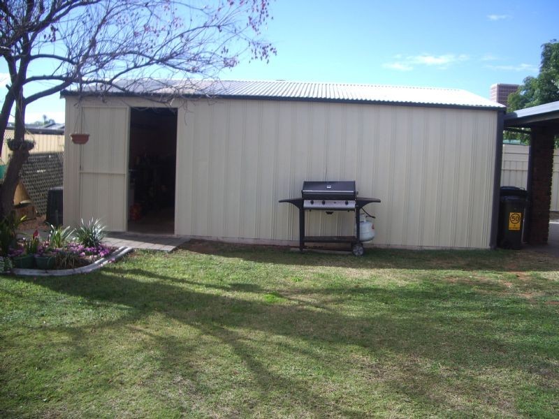 17 Etherington Drive, Mildura VIC 3500