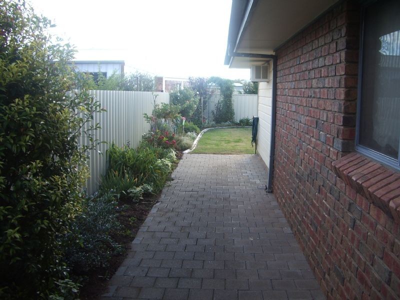 17 Etherington Drive, Mildura VIC 3500