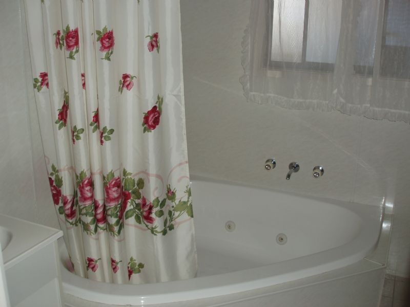 11 Brian Crescent, Mildura VIC 3500