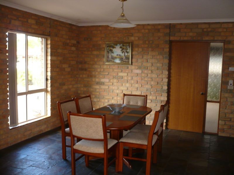 2 Nicholls Court, Red Cliffs VIC 3496