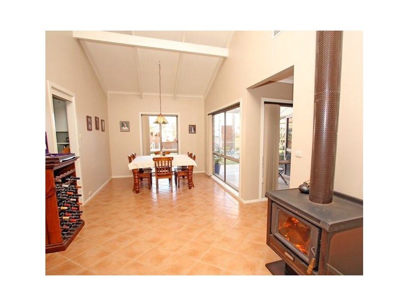 1130 Sandilong Avenue, Irymple VIC 3498