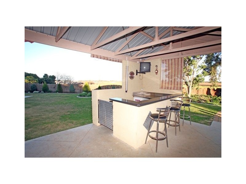 1130 Sandilong Avenue, Irymple VIC 3498