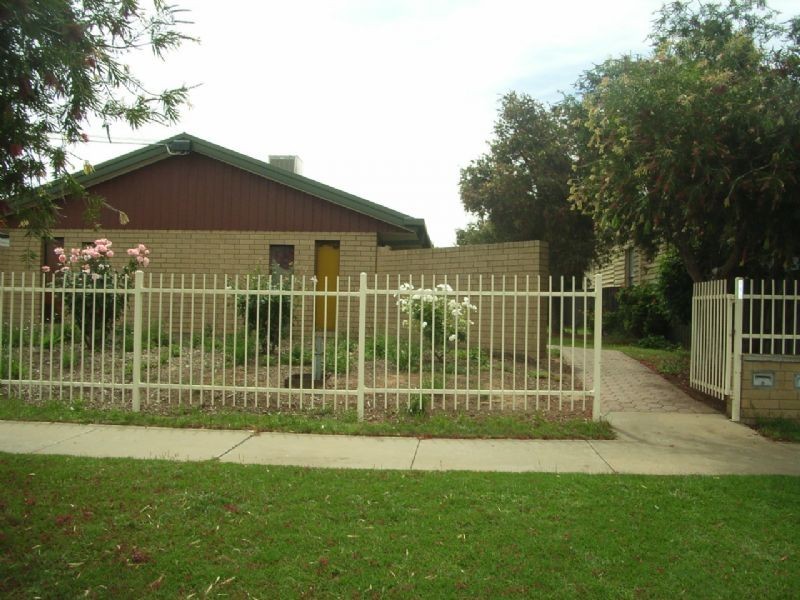 1-145 Magnolia Avenue, Mildura VIC 3500