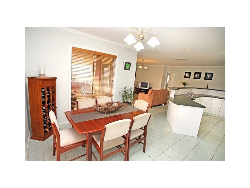 36 Wood Street, Gol Gol NSW 2738