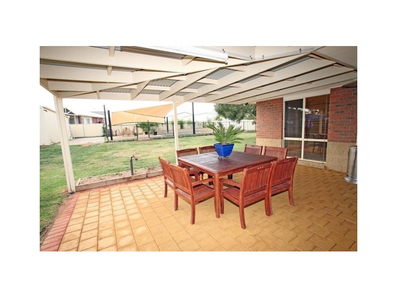 36 Wood Street, Gol Gol NSW 2738