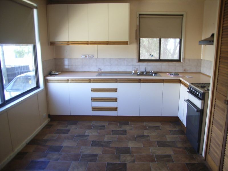 25  Calder Highway, Ouyen VIC 3490