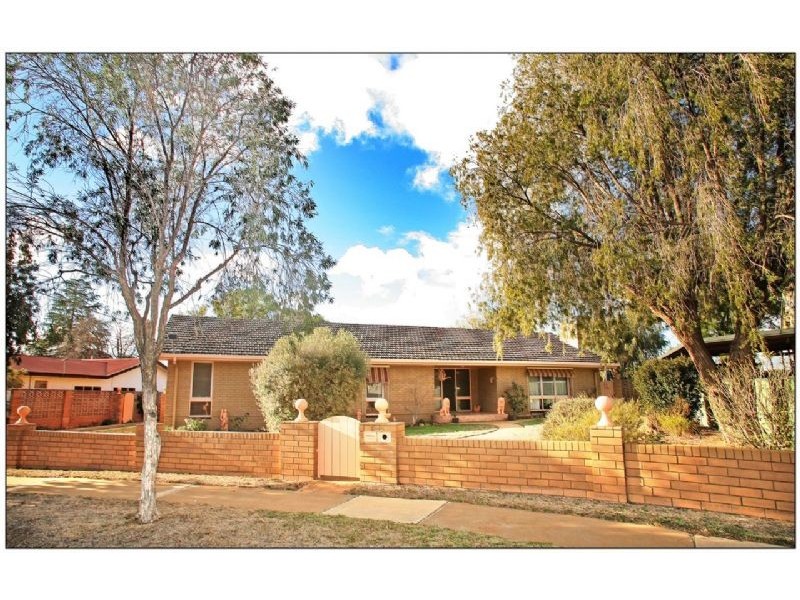8 – 9  Campbell Grove, Mildura VIC 3500