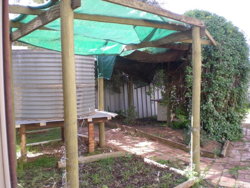 19 Henderson Street, Ouyen VIC 3490