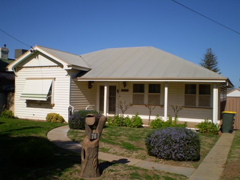 76 Magnolia Avenue, Mildura VIC 3500