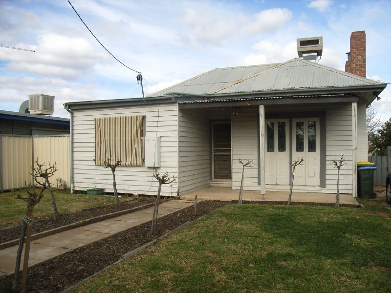 4 Victor Avenue, Mildura VIC 3500
