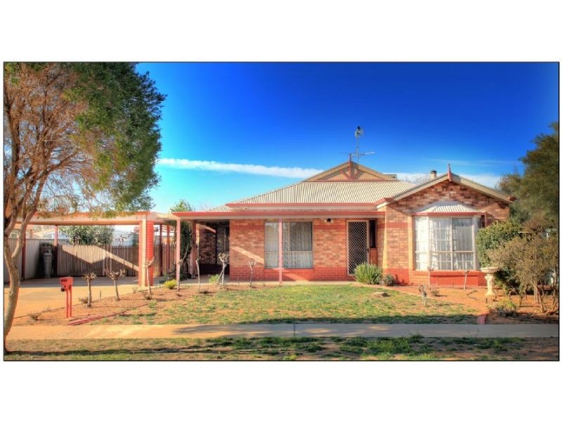 4 Fush Place, Mildura VIC 3500