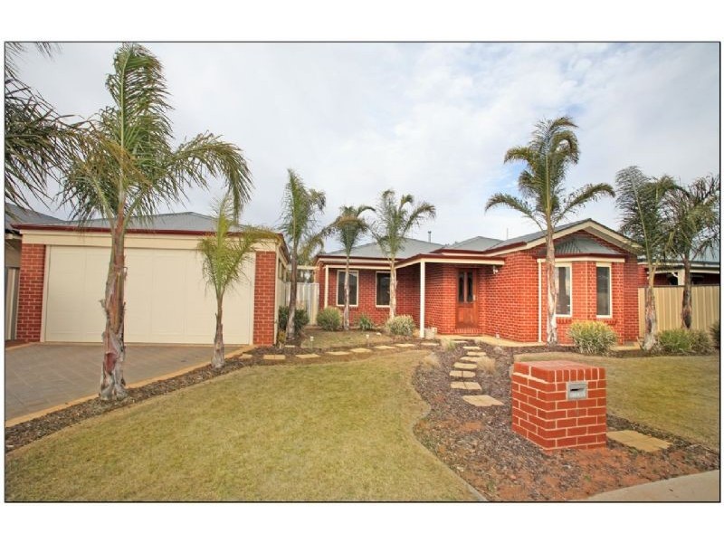 9 Petrucci Way, Mildura VIC 3500