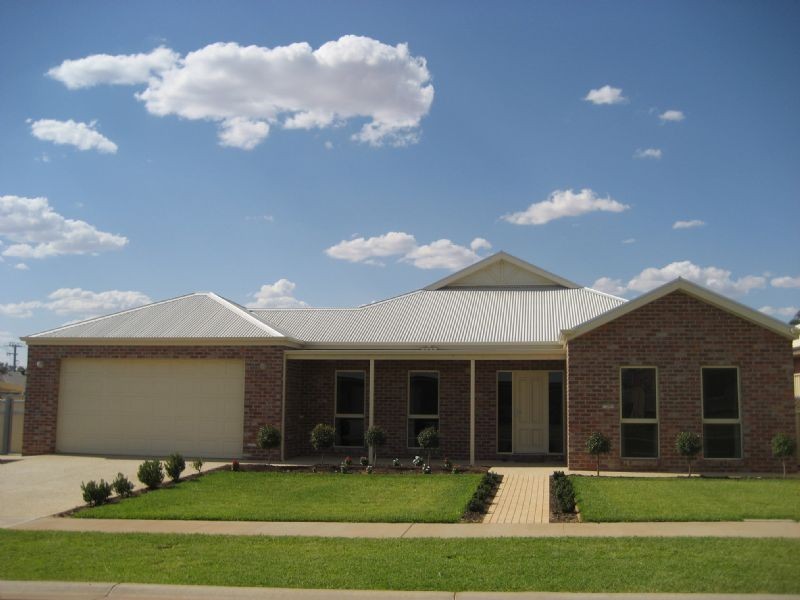 3 Robert Court, Gol Gol NSW 2738