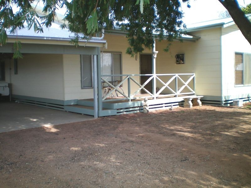 82 School Road, Dareton NSW 2717