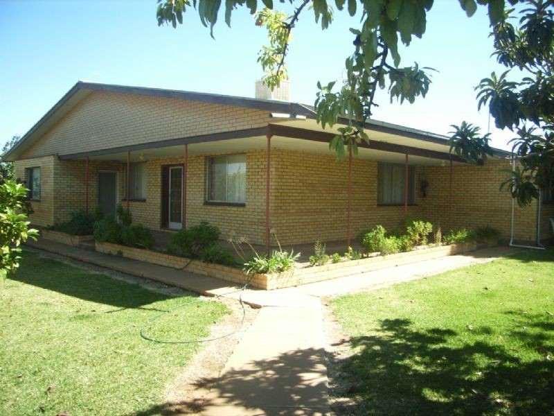 14 Karadoc Avenue, Nichols Point VIC 3501