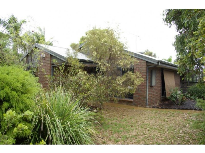 27 Riverside Avenue, Mildura VIC 3500