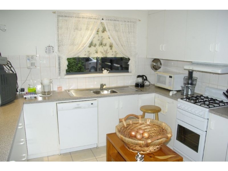 27 Riverside Avenue, Mildura VIC 3500