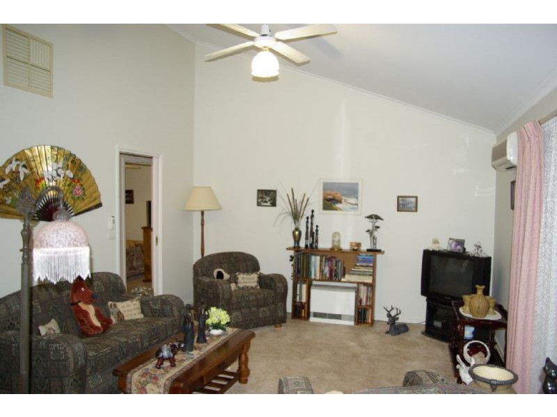 27 Riverside Avenue, Mildura VIC 3500