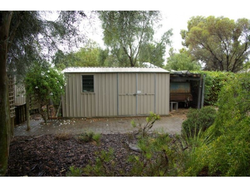 27 Riverside Avenue, Mildura VIC 3500
