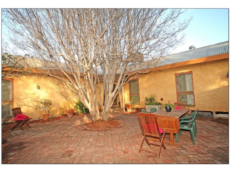 28  Sturt Highway, Buronga NSW 2739