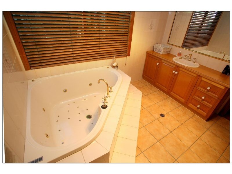 404 Pitman Avenue, Buronga NSW 2739