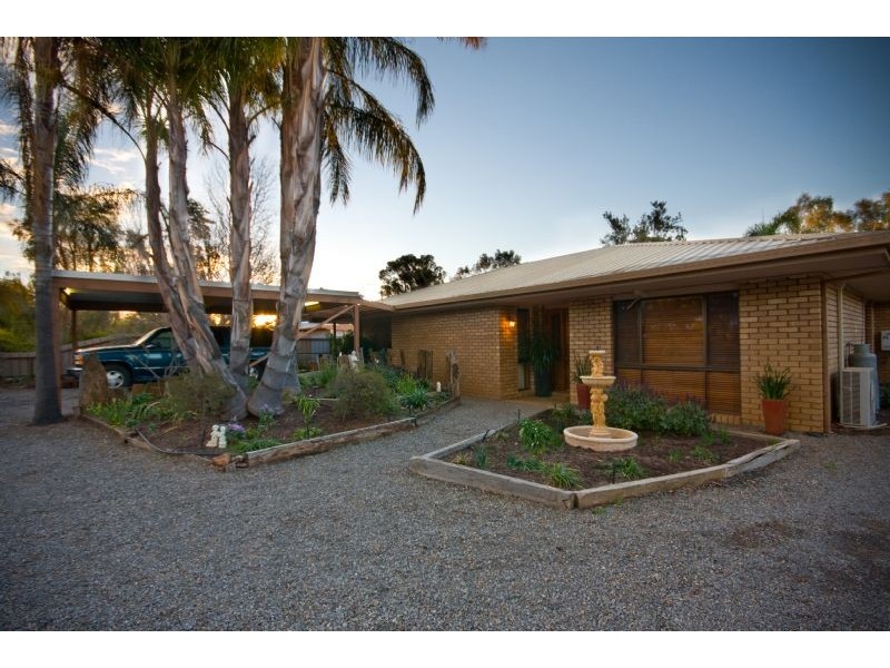 104 Wood Street, Gol Gol NSW 2738