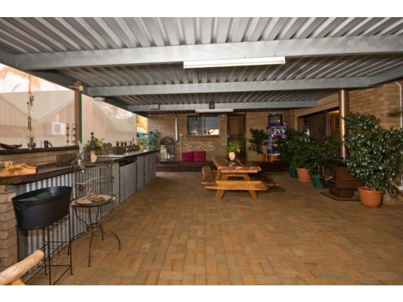 104 Wood Street, Gol Gol NSW 2738