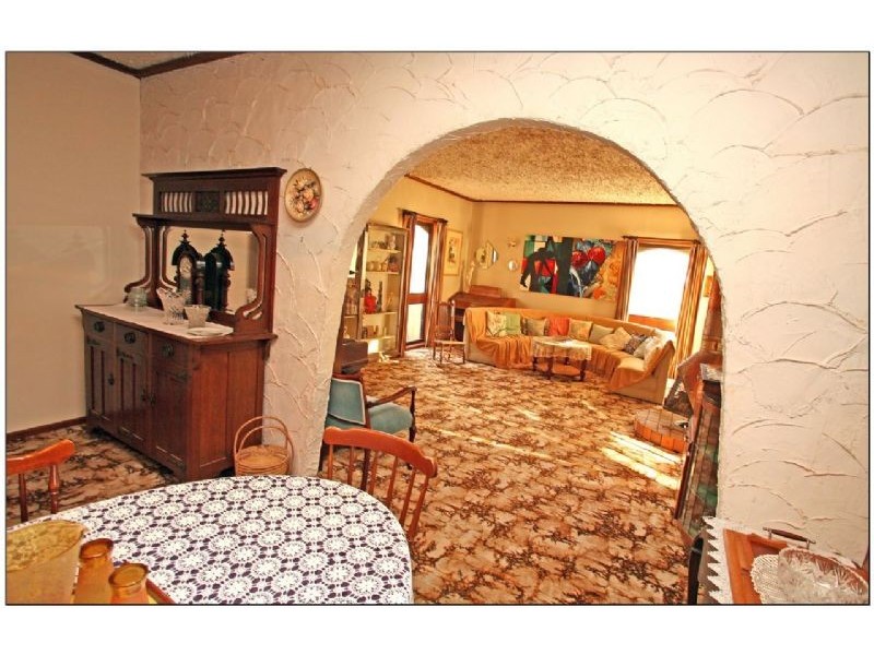 28 Sturt Highway, Buronga NSW 2739