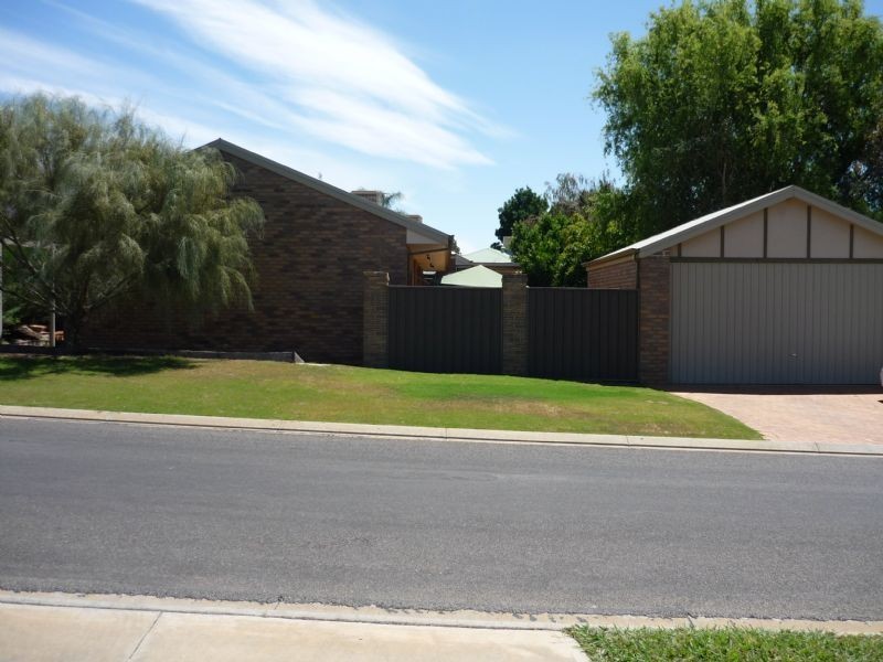 9  Tower Court, Buronga NSW 2739