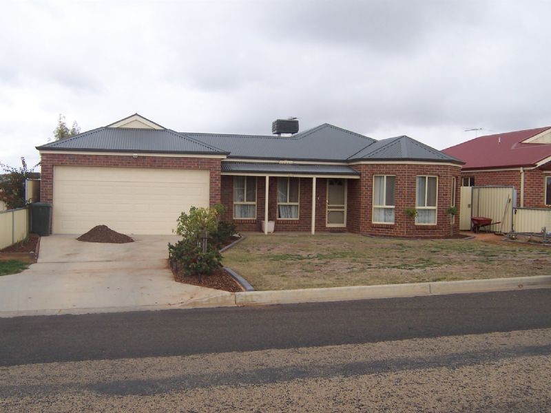 174 Pitman Avenue, Gol Gol NSW 2738
