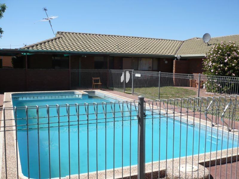 2/30 Olive Avenue, Mildura VIC 3500