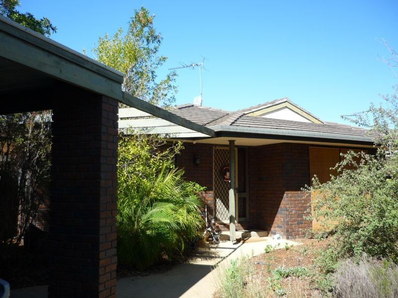 16 Tower Court, Buronga NSW 2739