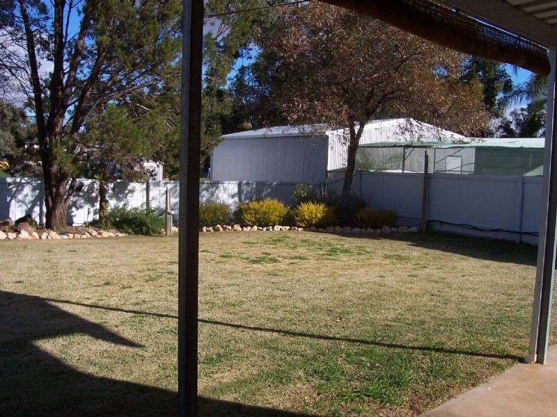 124 Sturt Highway, Buronga NSW 2739