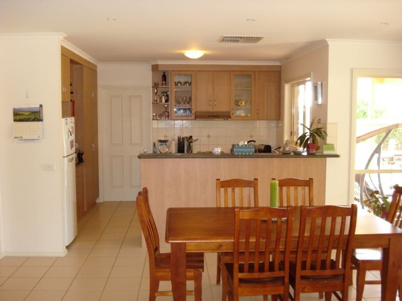2 Balmoral Place, Mildura VIC 3500