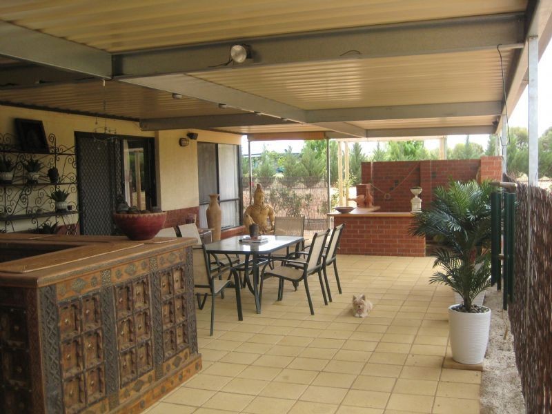 19 Cobb & Co Way,Riverbend Estate, Gol Gol NSW 2738