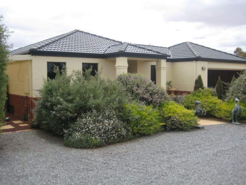 19 Cobb & Co Way,Riverbend Estate, Gol Gol NSW 2738