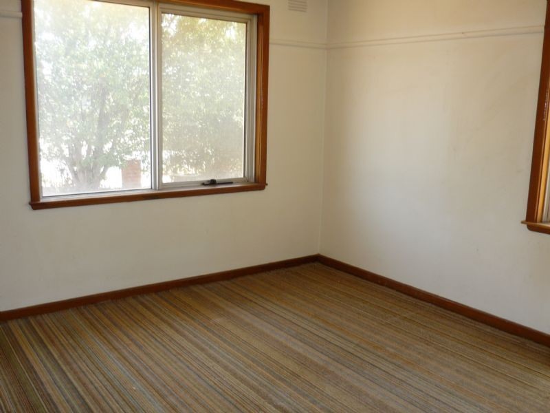 21 Namoi Avenue, Red Cliffs VIC 3496