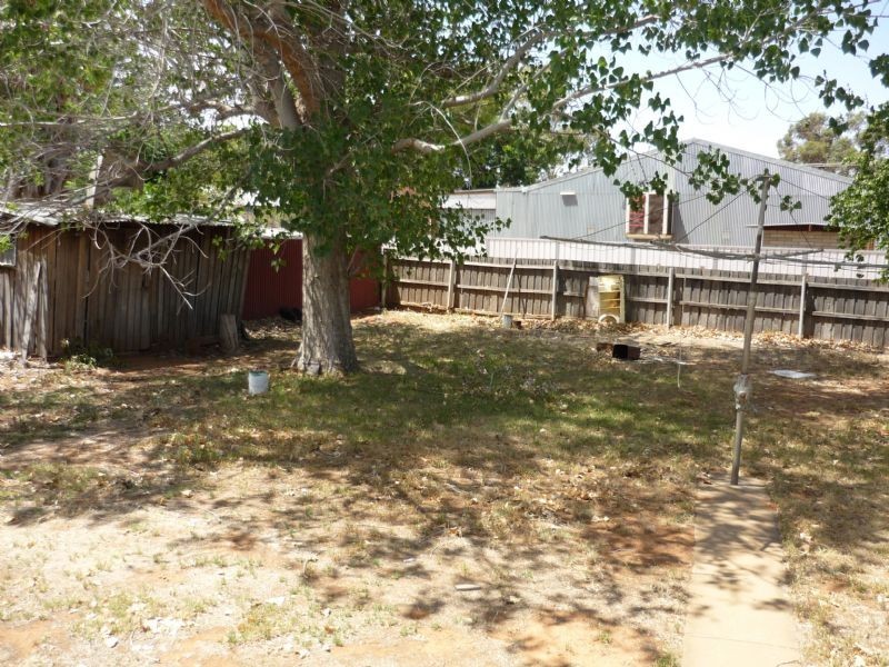 21 Namoi Avenue, Red Cliffs VIC 3496