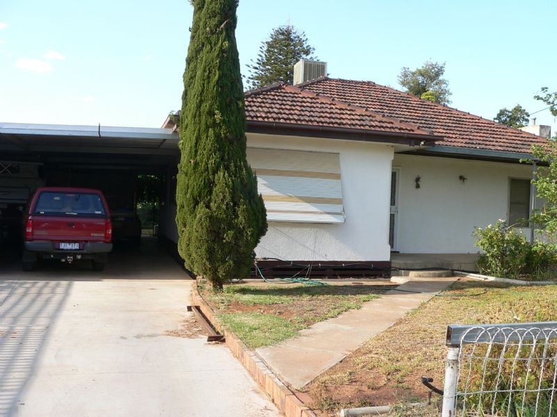 23 Heytsbury Avenue, Red Cliffs VIC 3496