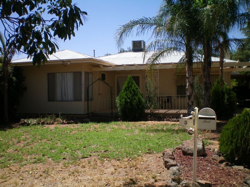5 Campbell Grove, Mildura VIC 3500